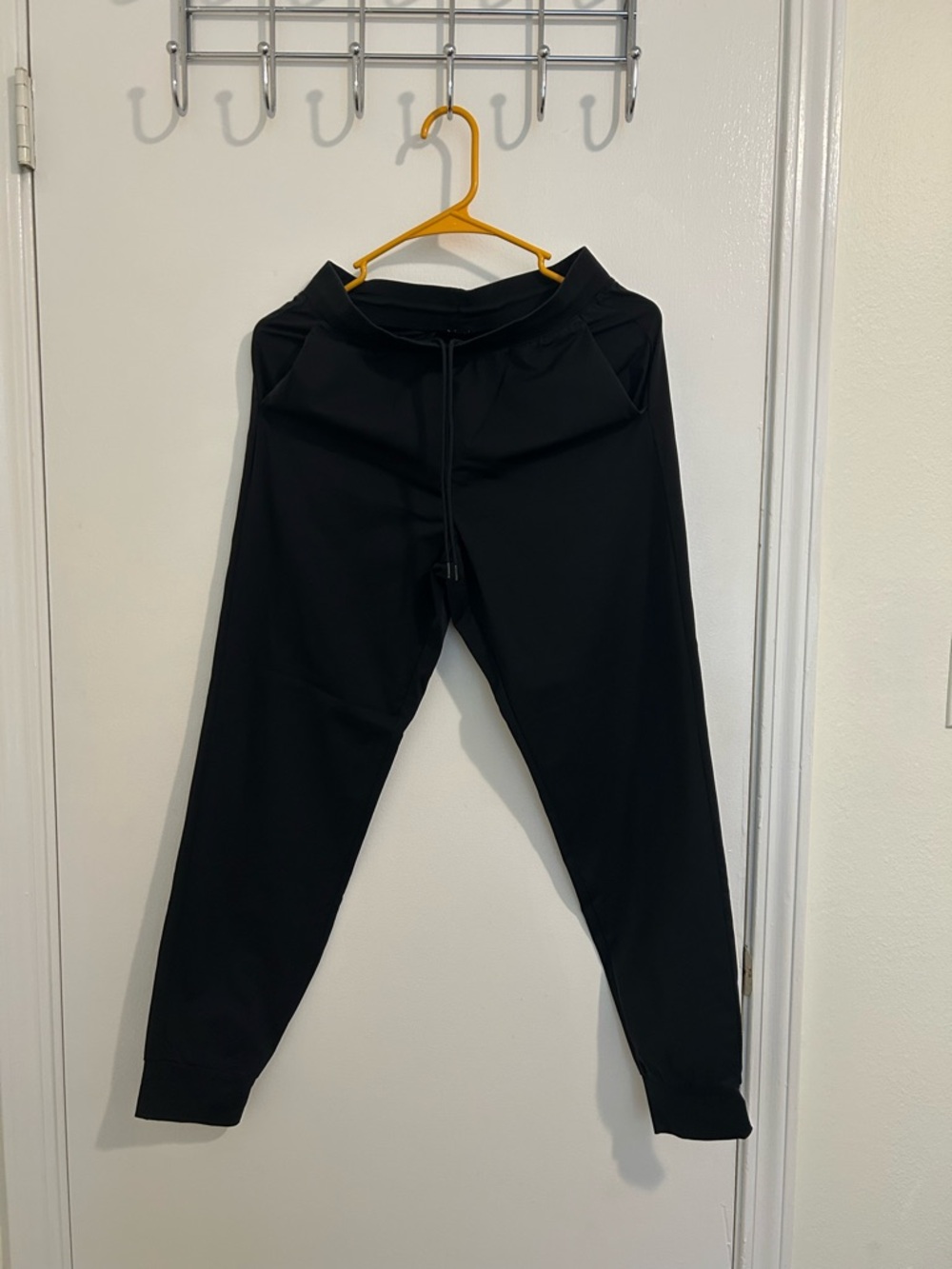 Like new Uniqlo Women's Black Joggers with Drawstring Waist size S